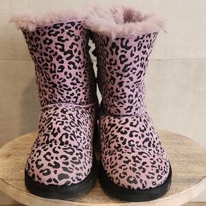 UGG Kids Boots in Pink Leopard Print